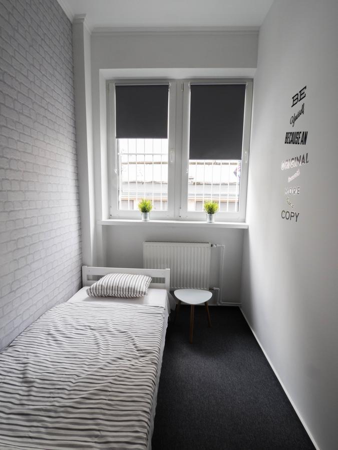 Sawa Hostel Varsó Kültér fotó