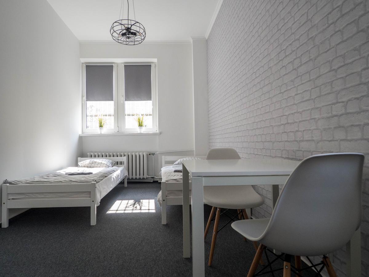 Sawa Hostel Varsó Kültér fotó