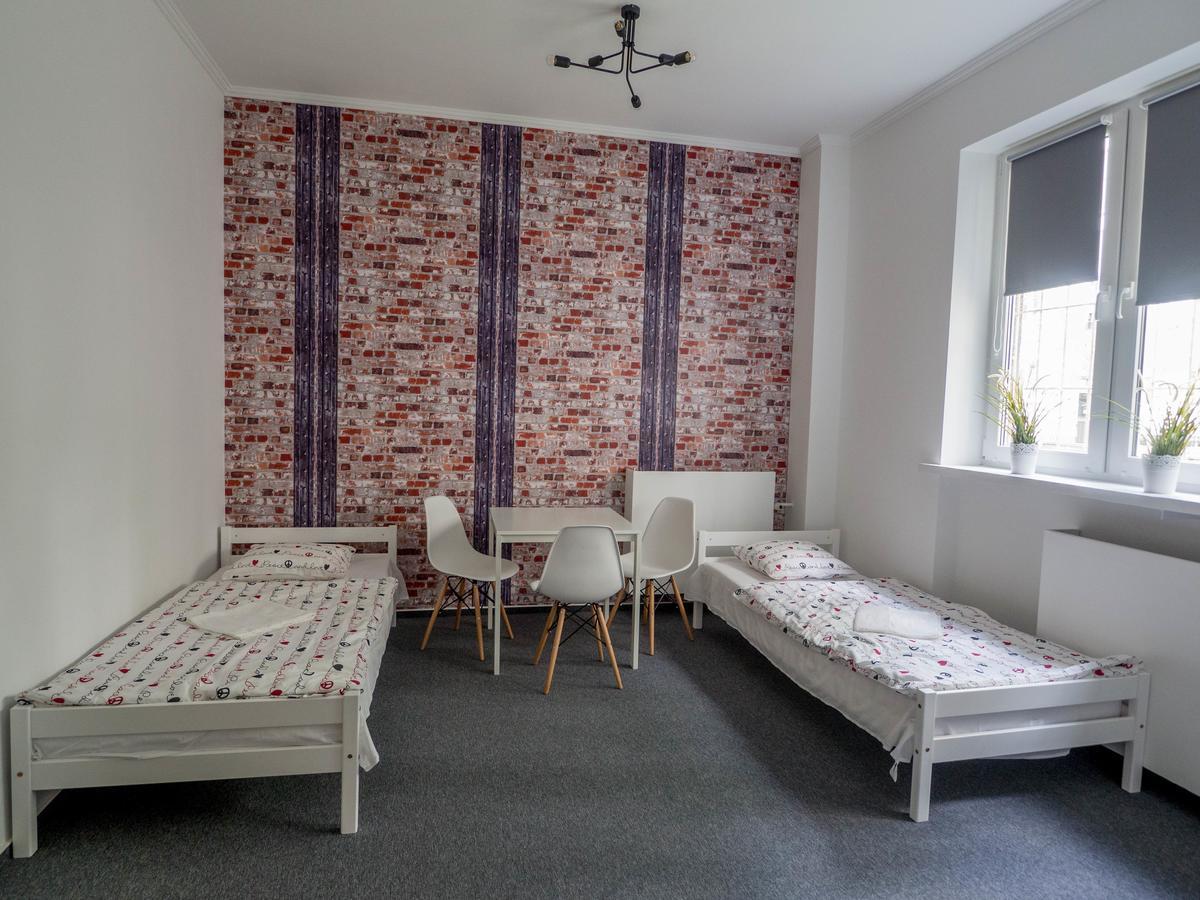 Sawa Hostel Varsó Kültér fotó