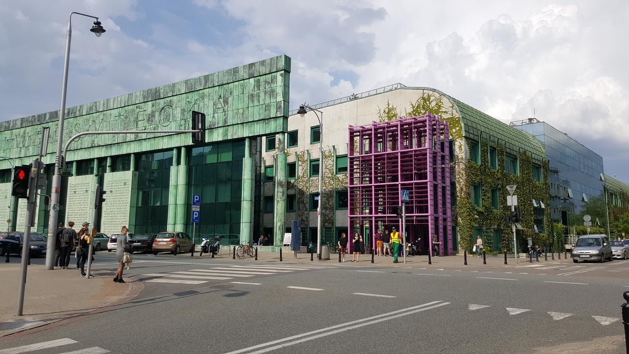 Sawa Hostel Varsó Kültér fotó